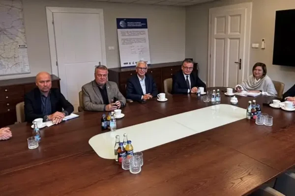 Samorządowcy z Kłodzka, Międzylesia i Dzierżoniowa rozmawiali o środkach unijnych