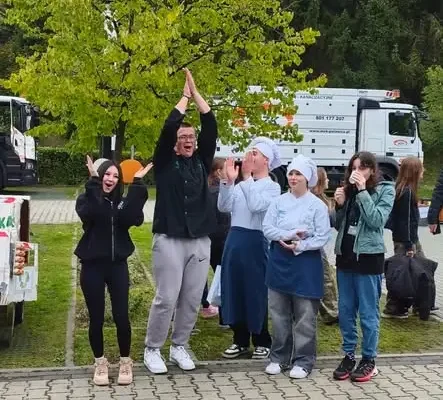 Polanica-Zdrój: szkolna społeczność zwyciężyła w konkursie ekologicznym podczas Sprzątania Świata