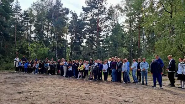 Dzień Patrona w Borku Lądkowskim – uczniowie uczcili Wojsko Polskie