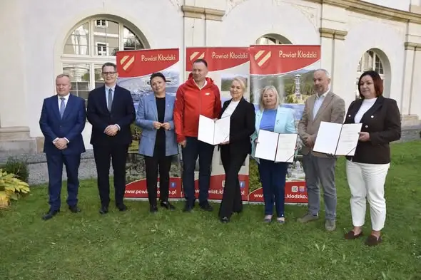 Nowa Ruda pozyskała 259 tys. zł na modernizację szatni w Jugowie