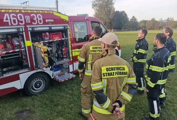 Wspólne ćwiczenia strażaków z Králík i Międzylesia – pięć stanowisk szkoleniowych