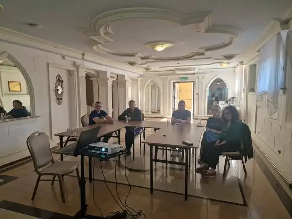 Ekipa MOK Szczytna szkoli się z AI w Będzinie