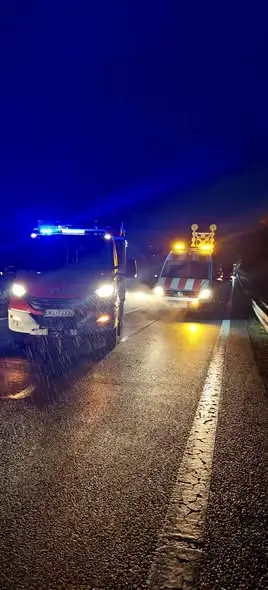 Wypadek drogowy w Szczytnej – zderzenie samochodu osobowego z ciężarowym