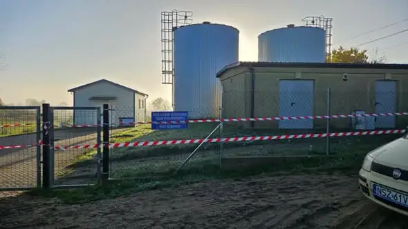 Ćwiczenia kryzysowe w Gminie Szczytno: symulacja ataku na stację uzdatniania wody