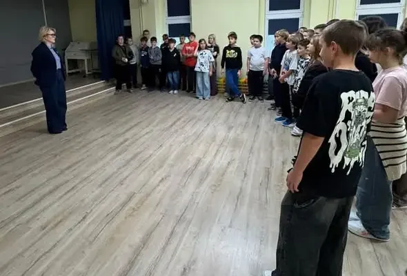 Kaski rowerowe dla uczniów z Lewina Kłodzkiego